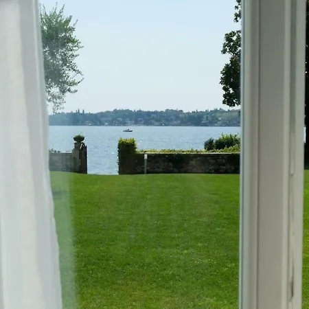 Luxury View Apartment *
